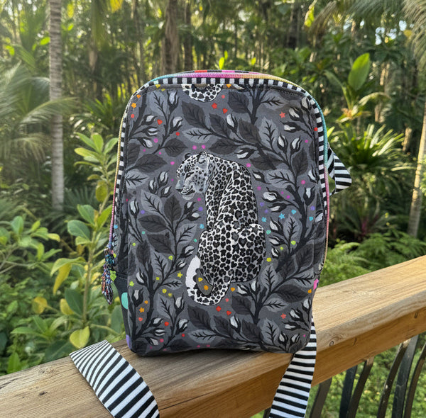 Limited Edition KIT - Jack Sling Pack KIT - Tula Pink Graywork Leopard