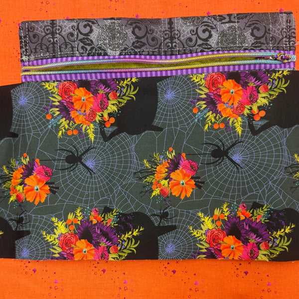 Quilted Pouch KIT - pattern by UhOh Creations - Kettles & Flowers